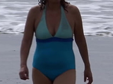 I expose myself on the beach and before fucking a stranger, I urinate in front of him
